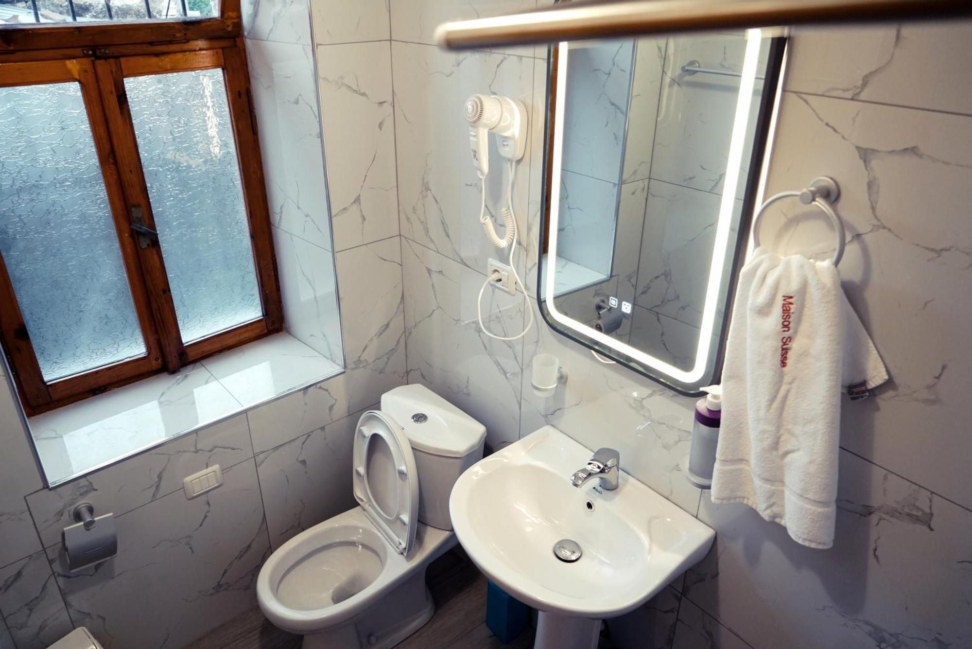 Guesthouse Arber Гирокастра Экстерьер фото