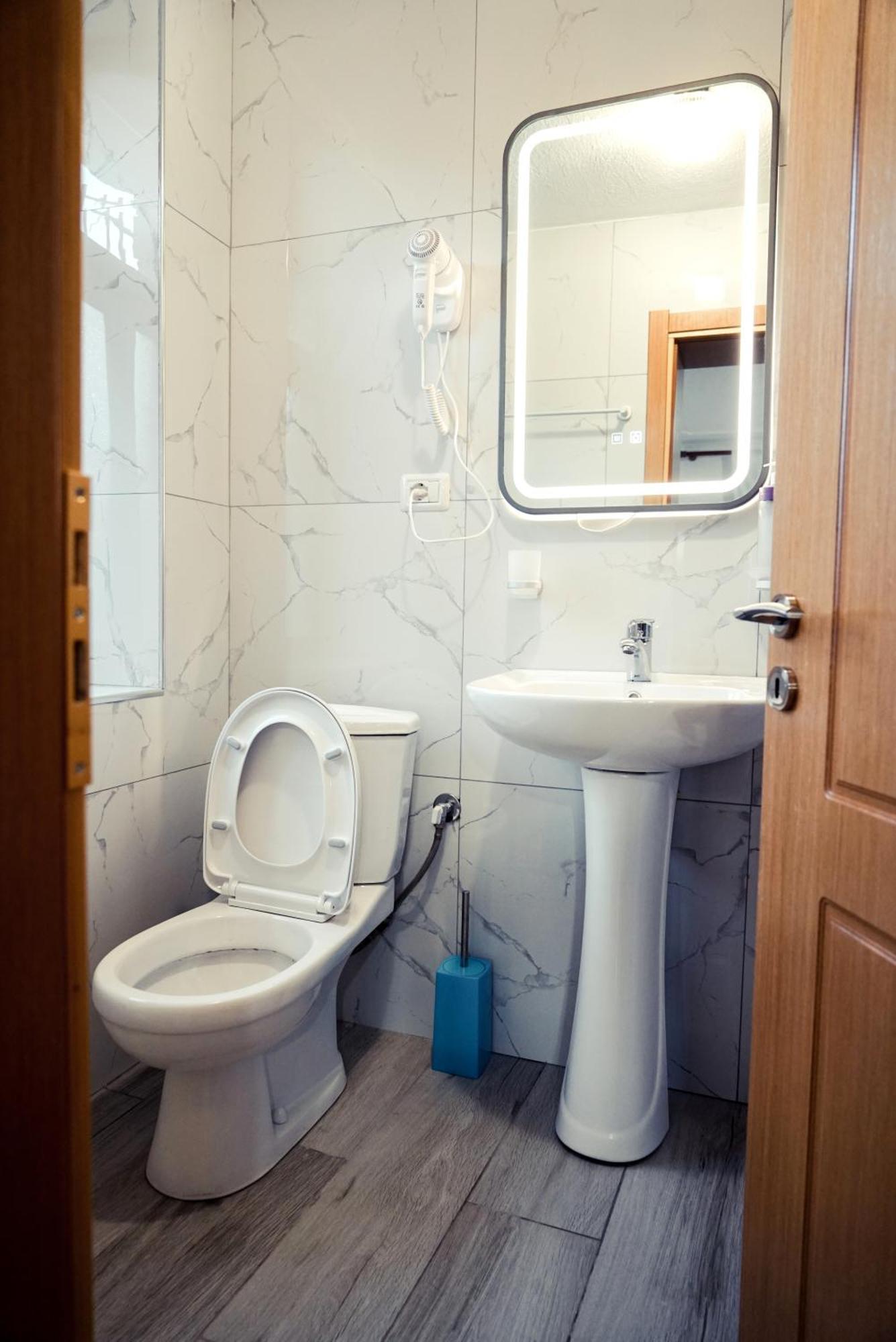 Guesthouse Arber Гирокастра Экстерьер фото