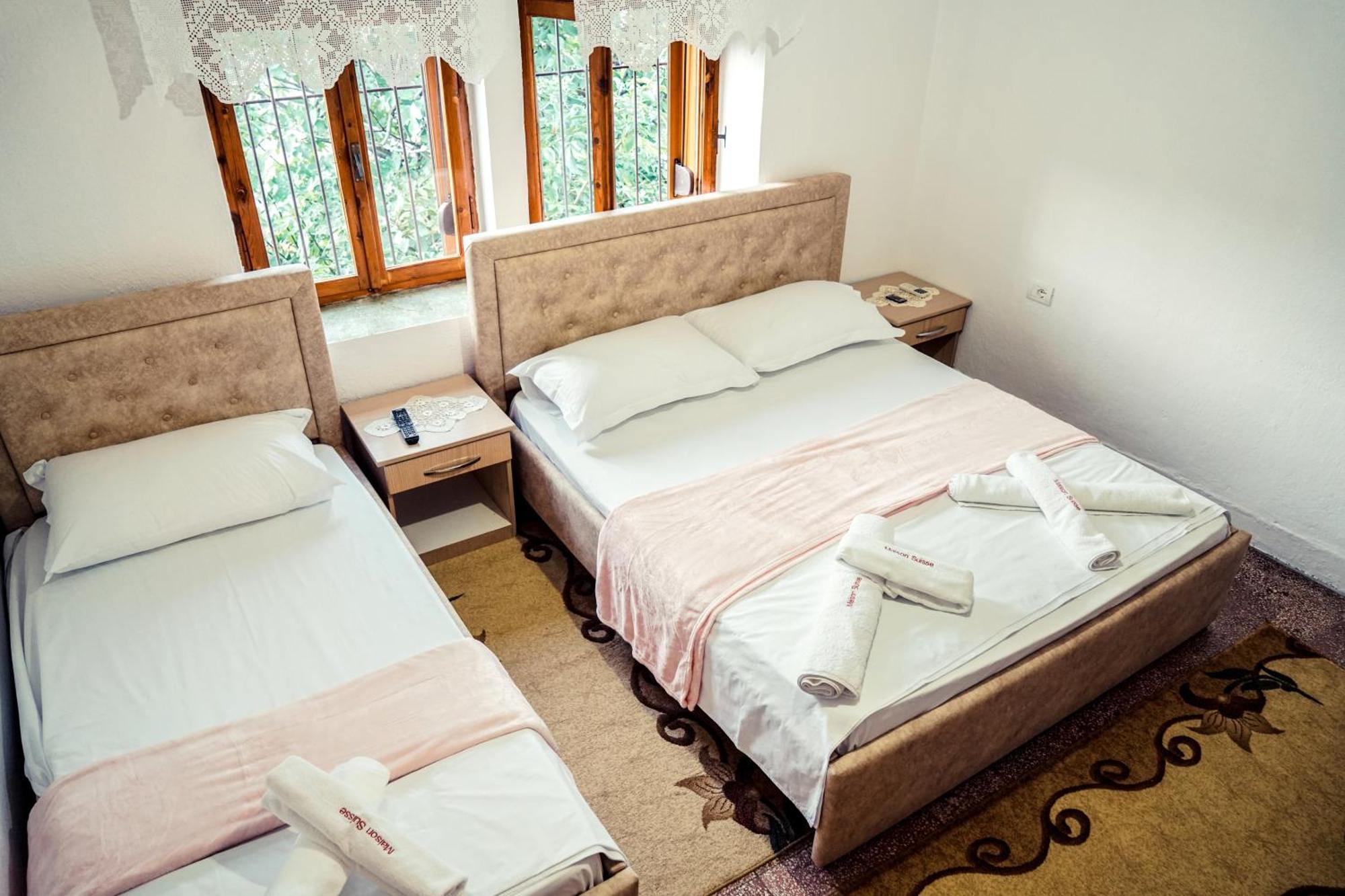 Guesthouse Arber Гирокастра Экстерьер фото